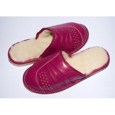 Women's Fuchsia Leather Slippers With Sheep's Wool