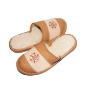 Women's Leather Slippers With Sheep's Wool Embroidered Snowflake