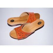 Women's Light Brown Leather With Wooden Sole Slippers
