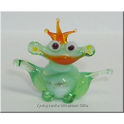 Small Frog - Tiny Glass Animal Figurine