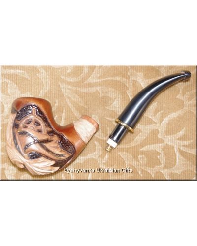 Tobacco Smoking Wooden Pipe - Wheel with a Flag