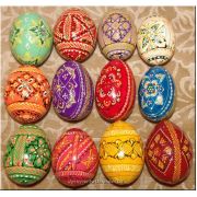 12 Decorated Easter Eggs Wooden Pisanki