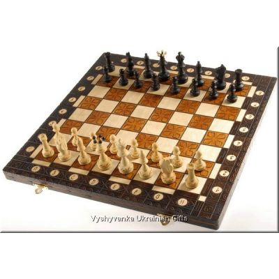 Polish Hand Carved Wooden Chess Set - Gambit